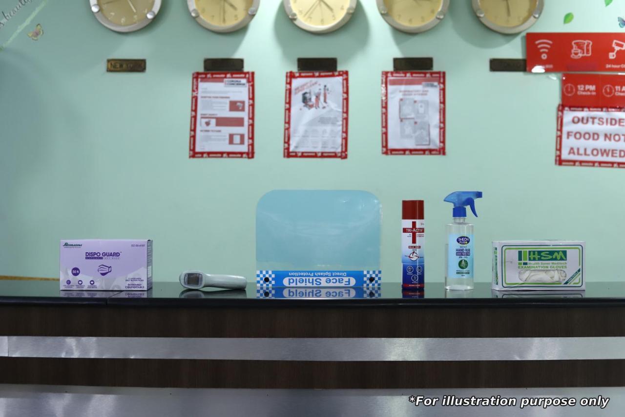 Oyo Hotel Blue Diamond Αχμπανταμπάντ Εξωτερικό φωτογραφία